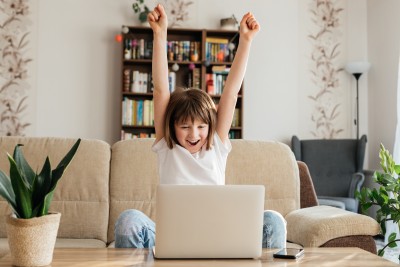 Online lernen bringt Erfolge  und gute Laune